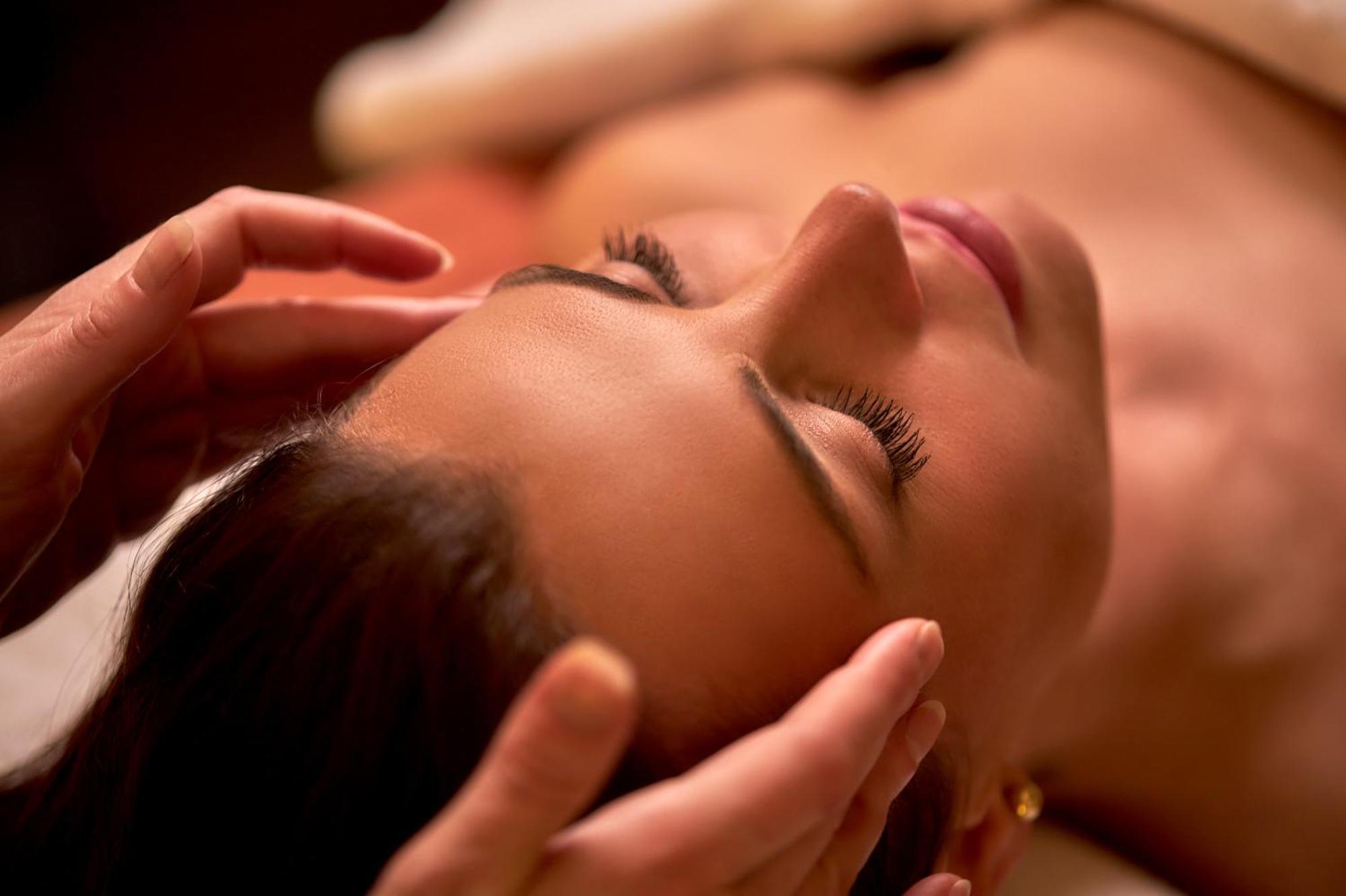 Wellness Hotel Horal, Velké Karlovice 外观 照片